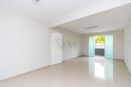 5_photo/94dce48de7.8a8ffd7dea6689ae-ATLAS-3d17c2a2-5edb-4665-b030-407edad83e51.jpg de casa à venda com 4 quartos, 241m² em Mercês, Curitiba