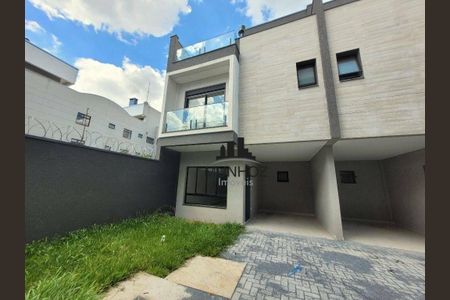 9_photo/94dce48ed1.8b39d8c7762fd509-ATLAS-359cb9ad-a14e-43bd-b213-e4899e6d48aa.jpg de casa à venda com 3 quartos, 128m² em Água Verde, Curitiba