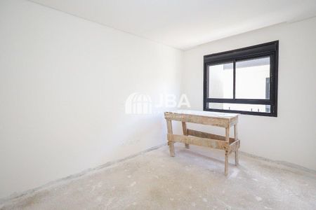 3_photo/94dce48ed7.671b3960e7484b54-ATLAS-16654403-4eae-44f8-b85e-027cfca42046.jpg de casa à venda com 0 quarto, 134m² em Água Verde, Curitiba