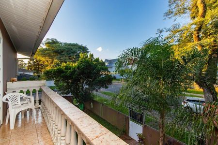 5_photo/94dce48f45.0bc30f596f1079de-ATLAS-2fe3aec4-267d-4b8b-a427-4d67588f0432.jpg de casa à venda com 3 quartos, 189m² em Água Verde, Curitiba