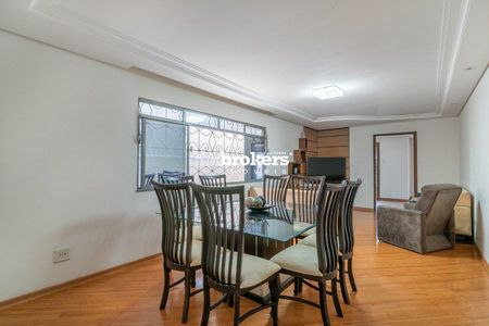 11_photo/94dce4902b.e947cb9356a460b5-ATLAS-29eece3c-2e43-4f68-93a4-e1acde4c6058.jpg de casa à venda com 3 quartos, 214m² em Parolin, Curitiba