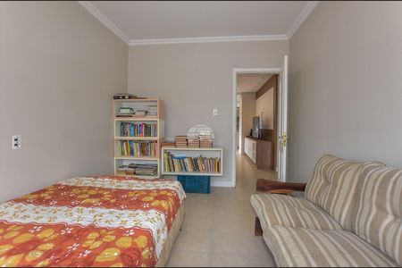 23_photo/94dce4903d.81b4915e0c4aa55b-ATLAS-e7a418ea-2a02-49b3-90d0-d1510efb9828.jpg de casa à venda com 4 quartos, 200m² em Parolin, Curitiba