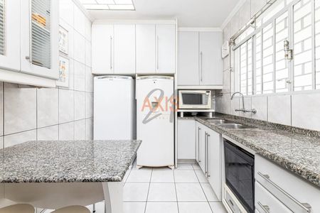 17_photo/94dce4906b.b2c19ff7a4d03b93-ATLAS-3c523396-2c5c-481d-88e9-f08a514b0bef.jpg de casa à venda com 4 quartos, 162m² em Parolin, Curitiba