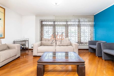 8_photo/94dce4906b.b2c19ff7a4d03b93-ATLAS-9383a9eb-6648-4548-9877-092293ea2e8d.jpg de casa à venda com 4 quartos, 162m² em Parolin, Curitiba