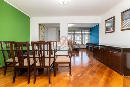 11_photo/94dce4906b.b2c19ff7a4d03b93-ATLAS-c094c763-570d-48fa-bd08-3bd96b61733d.jpg de casa à venda com 4 quartos, 162m² em Parolin, Curitiba