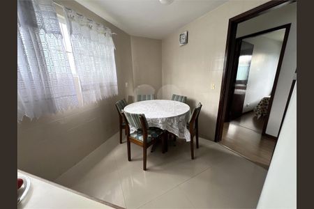 20_photo/94dce490f5.81ead4b48539b356-ATLAS-7622dd9d-133e-42b5-9d0a-ed2dc30b9516.jpg de casa à venda com 4 quartos, 224m² em Guaíra, Curitiba