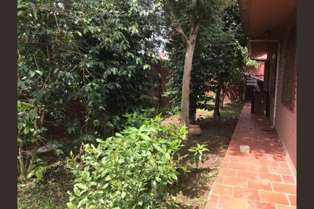 2_photo/94dce49131.0aa27c9c25da381e-ATLAS-7dbe9bfe-7176-4840-ae57-0e5096990a22.jpg de casa à venda com 3 quartos, 130m² em Guaíra, Curitiba