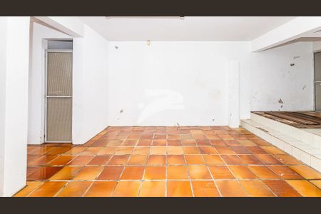 43_photo/94dce491df.048dc31d3d231d54-ATLAS-aec2884b-d7d6-4712-8672-b2ec7c9082a2.jpg de casa à venda com 0 quarto, 330m² em Parolin, Curitiba