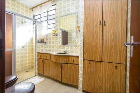 43_photo/94dce492b7.ce9c98620b73bc4b-ATLAS-fa2abeea-6878-4636-8b5c-e40061602a34.jpg de casa à venda com 4 quartos, 191m² em Parolin, Curitiba