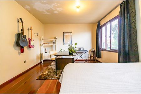 18_photo/94dce4931f.8f676abdede6c463-ATLAS-7dfac807-af18-4502-a842-49890f6cd62e.jpg de casa à venda com 4 quartos, 650m² em Parolin, Curitiba