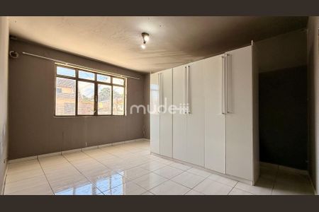 11_photo/94dce4932d.9e8826600a2f05bd-ATLAS-fe599d29-b51d-4c38-92fb-920257cf728c.jpg de casa à venda com 3 quartos, 539m² em Parolin, Curitiba