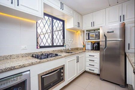 6_photo/94dce4934d.f6f71ca043ae088a-ATLAS-dcb1571e-e8f5-4c2f-bdbd-5645ed90db48.jpg de casa à venda com 3 quartos, 105m² em Parolin, Curitiba