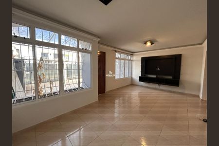 10_photo/94dce49369.ffdd1ddaa3c736e5-ATLAS-44a80b51-5fe3-4e84-b626-cd1bdfbc5cbc.jpg de casa à venda com 3 quartos, 90m² em Parolin, Curitiba