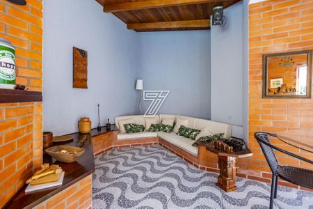 5_photo/94dce493f9.8c2ca795ebaebe51-ATLAS-d9153d05-b799-4b0c-a5ac-e269d5617dc9.jpg de casa à venda com 4 quartos, 280m² em Parolin, Curitiba