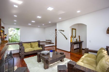 10_photo/94dce493f9.8c2ca795ebaebe51-ATLAS-dee06fe3-b488-47a2-914e-73f4f81292ba.jpg de casa à venda com 4 quartos, 280m² em Parolin, Curitiba