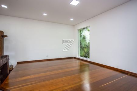 8_photo/94dce493f9.8c2ca795ebaebe51-ATLAS-dfd63e8b-72dd-4671-b489-1253ef47416c.jpg de casa à venda com 4 quartos, 280m² em Parolin, Curitiba