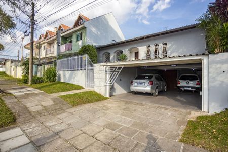 3_photo/94dce493f9.8c2ca795ebaebe51-ATLAS-ef20114e-a0c5-4dfe-a2df-c52c9fd5053c.jpg de casa à venda com 4 quartos, 280m² em Parolin, Curitiba