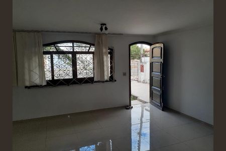 5_photo/94dce4960b.4a8fb705dfdf76a3-ATLAS-bd43f73b-4800-4b89-abb8-0e9cf05d4199.jpg de casa à venda com 3 quartos, 110m² em Guaíra, Curitiba