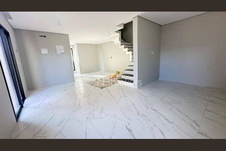 5_photo/94dce49659.07dec894d8d8be59-ATLAS-74df88a1-9e17-49cb-b8e4-7ba6dbcd84eb.jpg de casa à venda com 3 quartos, 123m² em Guaíra, Curitiba