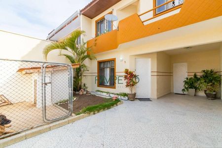 2_photo/94dce496e7.92ca05c805e738a7-ATLAS-e66f95ae-9c4d-4a27-bfee-5d713fb6ddb5.jpg de casa à venda com 3 quartos, 161m² em Guaíra, Curitiba