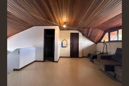 2_photo/94dce496ef.9f61e4467f8bc02a-ATLAS-0c3ccceb-dbc5-47ee-95d3-20c70fdf12ad.jpg de casa à venda com 3 quartos, 161m² em Guaíra, Curitiba