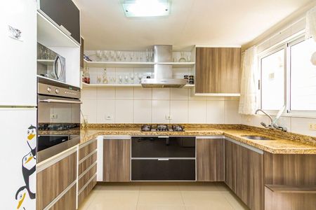 11_photo/94dce49723.d70948cd37f6cfc6-ATLAS-558f82fc-0d9c-4728-8e26-2cea2cc45533.jpg de casa à venda com 3 quartos, 148m² em Guaíra, Curitiba