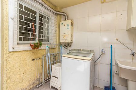 42_photo/94dce49723.d70948cd37f6cfc6-ATLAS-bfb99d14-7fad-4b8a-a799-025497a71ced.jpg de casa à venda com 3 quartos, 148m² em Guaíra, Curitiba