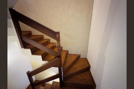 8_photo/94dce4972f.a6f2120c715e6f27-ATLAS-ebcc39b8-903f-4b16-8f7e-941fefafc1f1.jpg de casa à venda com 4 quartos, 145m² em Guaíra, Curitiba