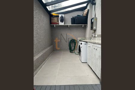 32_photo/94dce49751.3f8576260ea8c320-ATLAS-b1ee12ca-4ca8-4bf9-a9e0-15a39d87445e.jpg de casa à venda com 3 quartos, 150m² em Guaíra, Curitiba