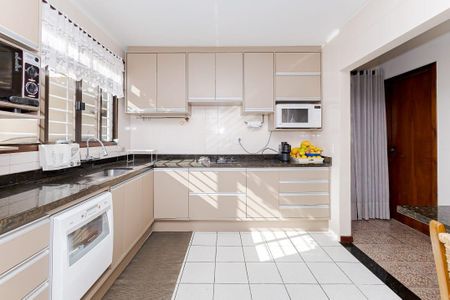 7_photo/94dce497a9.7a69ff73eb43ff8d-ATLAS-2c59ddc3-488f-4655-8fdb-8d8f7ca81916.jpg de casa à venda com 3 quartos, 244m² em Guaíra, Curitiba