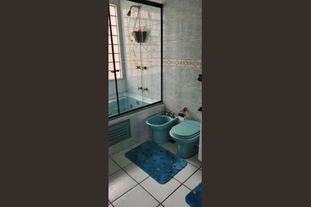 9_photo/94dce497a9.7a69ff73eb43ff8d-ATLAS-61c5e98e-dc73-4763-8daf-7b58c30d56a2.jpg de casa à venda com 3 quartos, 244m² em Guaíra, Curitiba