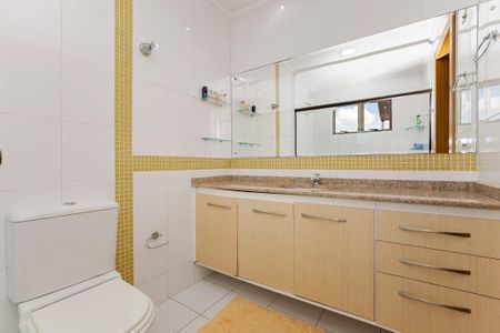 8_photo/94dce497a9.7a69ff73eb43ff8d-ATLAS-64501ea8-0e49-491c-8a61-d4a49db1516a.jpg de casa à venda com 3 quartos, 244m² em Guaíra, Curitiba