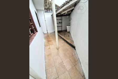 5_photo/94dce49893.2cadaf5d79056cf0-ATLAS-2a23ed60-cae2-4ec1-883b-afca5831c320.jpg de casa à venda com 3 quartos, 140m² em Água Verde, Curitiba