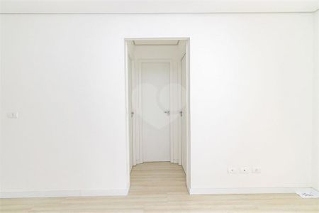 16_photo/94dce498ff.23351eba74f1df34-ATLAS-5be588b0-e38c-4bf3-a927-ab617f37a9e9.jpg de apartamento à venda com 2 quartos, 60m² em Guaíra, Curitiba