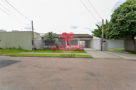 6_photo/94dce49919.c64c8e3c826864d5-ATLAS-4d3b1be3-2c85-4f37-9d2a-cc7e27728628.jpg de casa à venda com 5 quartos, 354m² em Guaíra, Curitiba