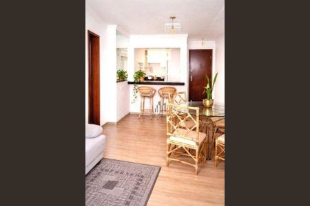 4_photo/94dce49937.f00094f87aaf5c63-ATLAS-d687ffd7-754d-4309-88ab-2b9dcdfbbcdb.jpg de apartamento à venda com 3 quartos, 65m² em Água Verde, Curitiba