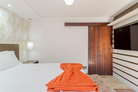 33_photo/94dce499af.e36cf7204ae9d2f3-ATLAS-6a732f53-a49f-4e29-b3c2-0346d62514f7.jpg de casa à venda com 3 quartos, 307m² em Guaíra, Curitiba