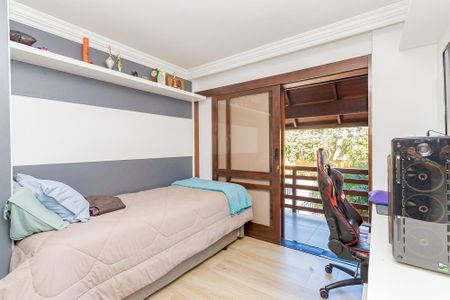 48_photo/94dce499af.e36cf7204ae9d2f3-ATLAS-6ce743bd-5fd3-4869-9ad7-2063a6bbb0a3.jpg de casa à venda com 3 quartos, 307m² em Guaíra, Curitiba