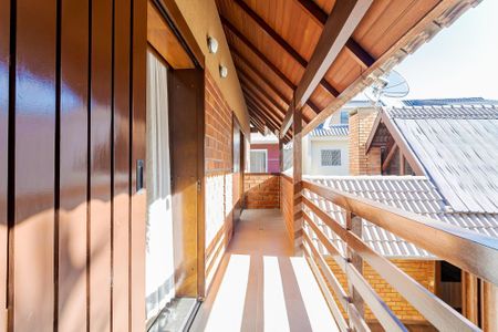 41_photo/94dce499af.e36cf7204ae9d2f3-ATLAS-9f19748f-a662-4d06-b716-01658bc7fcde.jpg de casa à venda com 3 quartos, 307m² em Guaíra, Curitiba