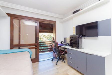 50_photo/94dce499af.e36cf7204ae9d2f3-ATLAS-ac9fe218-d998-4b2e-98ae-b4826a242f48.jpg de casa à venda com 3 quartos, 307m² em Guaíra, Curitiba