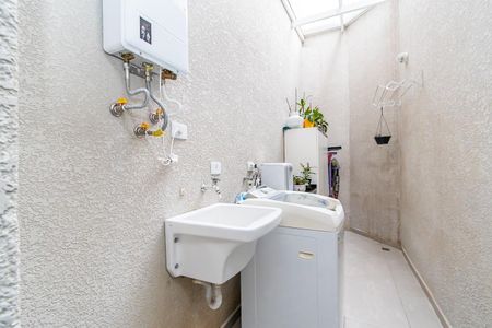 11_photo/94dce499c3.f37eb708e70dcea3-ATLAS-4079ac8f-5aed-4661-be01-fe762fa79b81.jpg de casa à venda com 3 quartos, 162m² em Guaíra, Curitiba