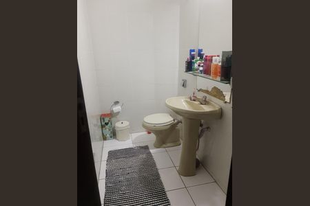 8_photo/94dce49a19.37b212974105d56c-ATLAS-3f8aa9f4-ff34-4794-8d18-77a5af7ec3c2.jpg de casa à venda com 3 quartos, 190m² em Água Verde, Curitiba