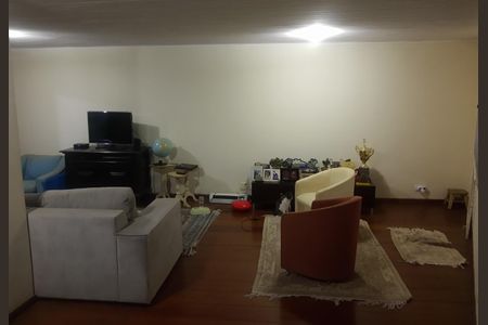 3_photo/94dce49a19.37b212974105d56c-ATLAS-97b9feee-e65f-440f-87d9-44e7826143b3.jpg de casa à venda com 3 quartos, 190m² em Água Verde, Curitiba