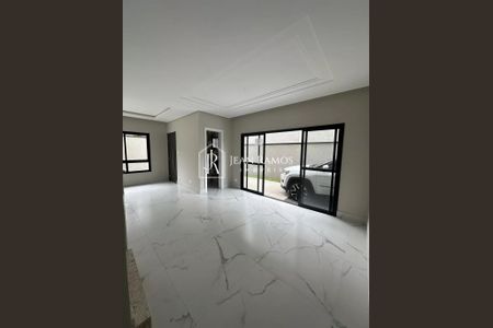 1_photo/94dce49acd.f861ecc718bdcbd7-ATLAS-78e4af88-fbde-44cc-8594-5e405f2f6211.jpg de casa de condomínio à venda com 3 quartos, 160m² em Portão, Curitiba