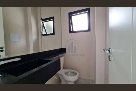 8_photo/94dce49ad3.db411f268cee2832-ATLAS-5fa210f1-58d1-4345-a10d-7c2fca5fd15e.jpg de casa à venda com 3 quartos, 159m² em Portão, Curitiba