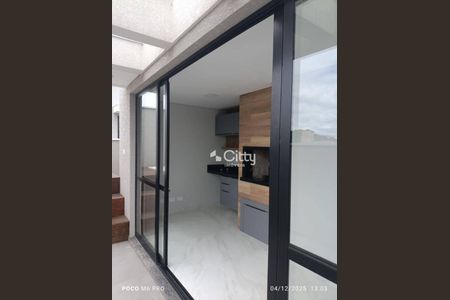 3_photo/94dce49b51.0435190f6de6ffa1-ATLAS-1a3d512c-3fb1-454b-b63e-ea735ac6b49f.jpg de casa à venda com 3 quartos, 248m² em Água Verde, Curitiba