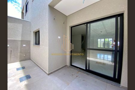 8_photo/94dce49b51.8b89751da7339be2-ATLAS-44c2b53a-d83f-45d2-a97a-43ce347f1d3e.jpg de casa à venda com 3 quartos, 204m² em Água Verde, Curitiba