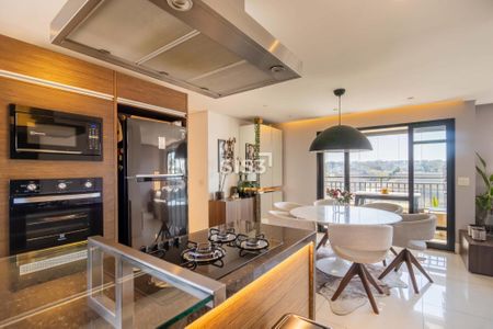 8_photo/94dce49b55.169393dbb8b723a2-ATLAS-e6b88c3a-62c3-4e5c-ae8a-529c9ea5a17c.jpg de apartamento à venda com 2 quartos, 105m² em Água Verde, Curitiba