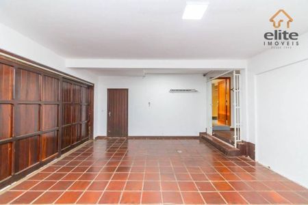 5_photo/94dce49c8b.e9bc35269128f7e8-ATLAS-8ba9fc02-9a2a-41f1-bcf3-e122a8c8e08a.jpg de casa à venda com 6 quartos, 361m² em Água Verde, Curitiba