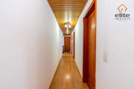 14_photo/94dce49c8b.e9bc35269128f7e8-ATLAS-9d2f5b45-0682-49a4-8a11-3e303d92f852.jpg de casa à venda com 6 quartos, 361m² em Água Verde, Curitiba